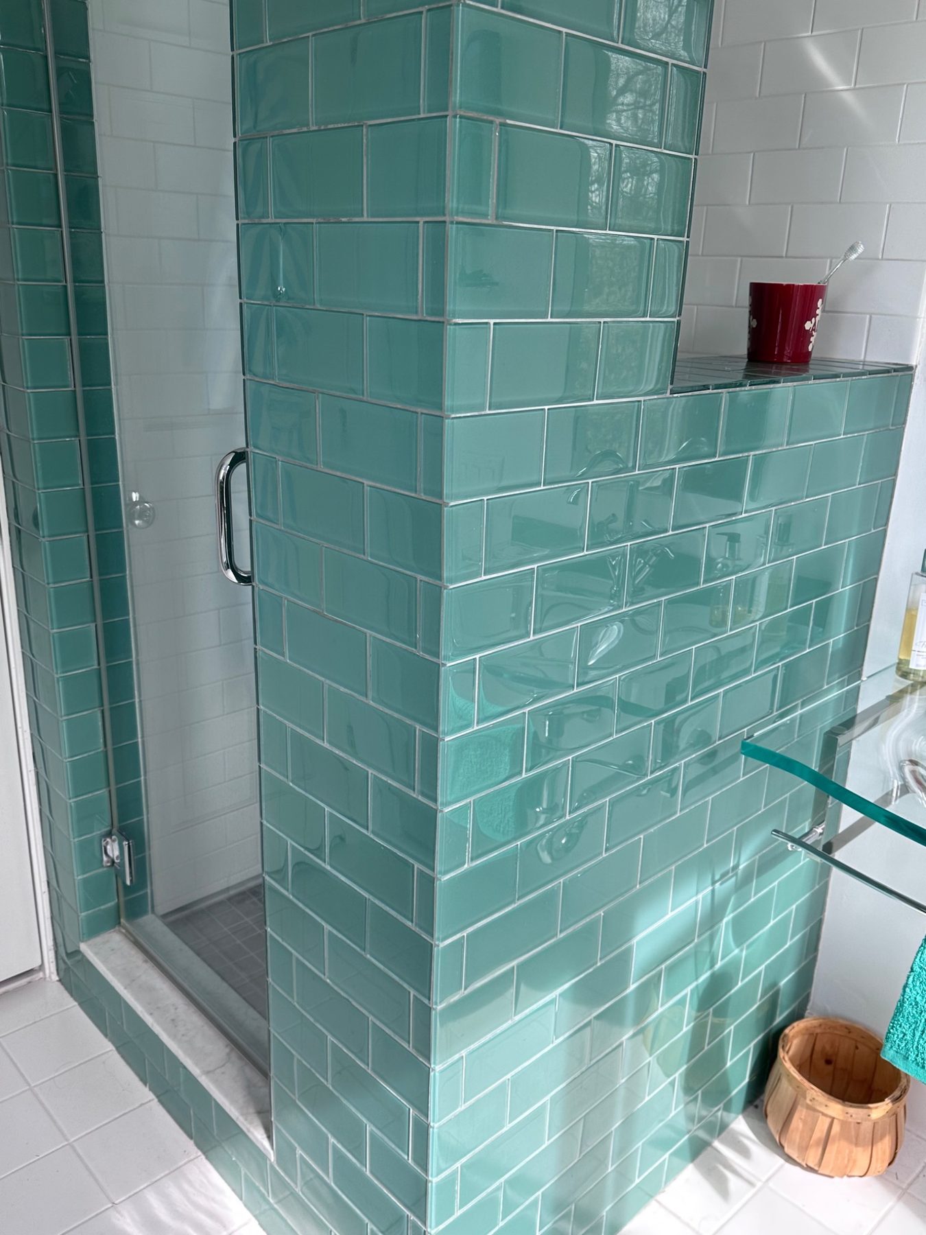 Green bathroom tile detail